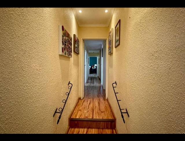 3 BEDROOM HOUSE FOR SALE IN SUIDHEUWEL